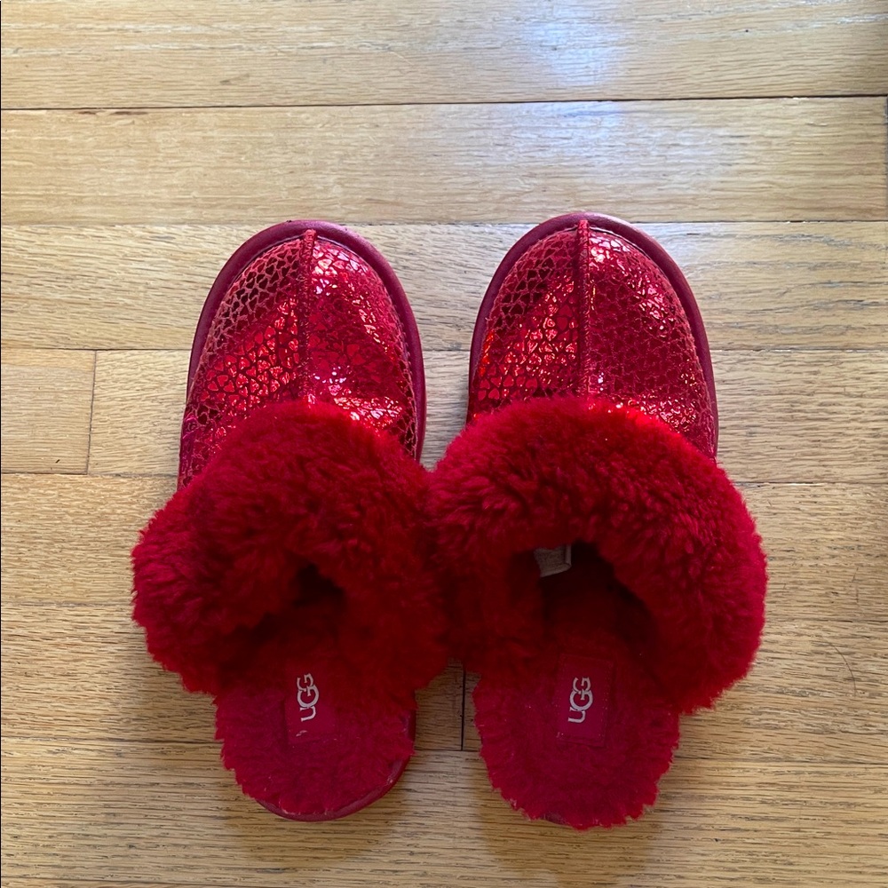 UGG Kids Cozy II Gel Hearts Slippers